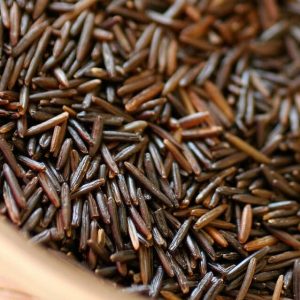 wild rice recipes -- close up of uncooked wild rice